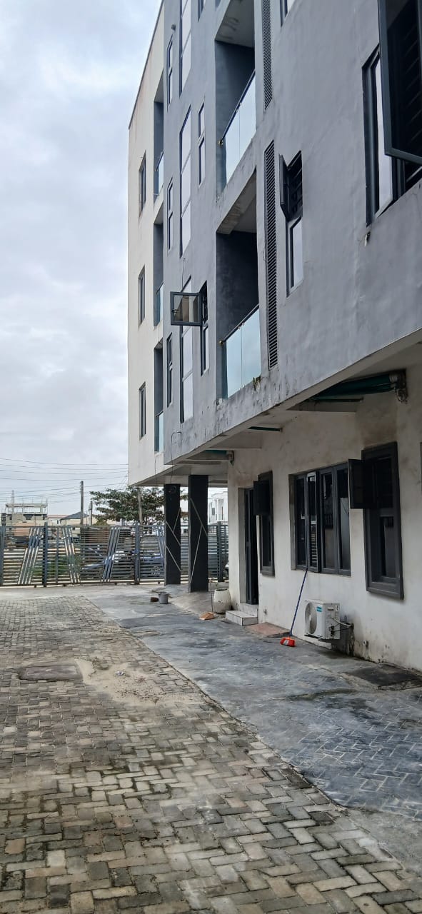 Abiola Tolani Street, site photograph 5
